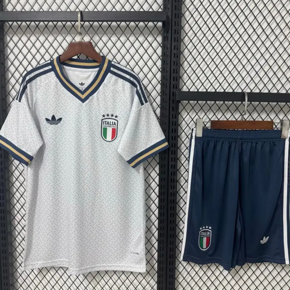 Kit Enfant Italie Extérieur 2026 Coupe Du Monde