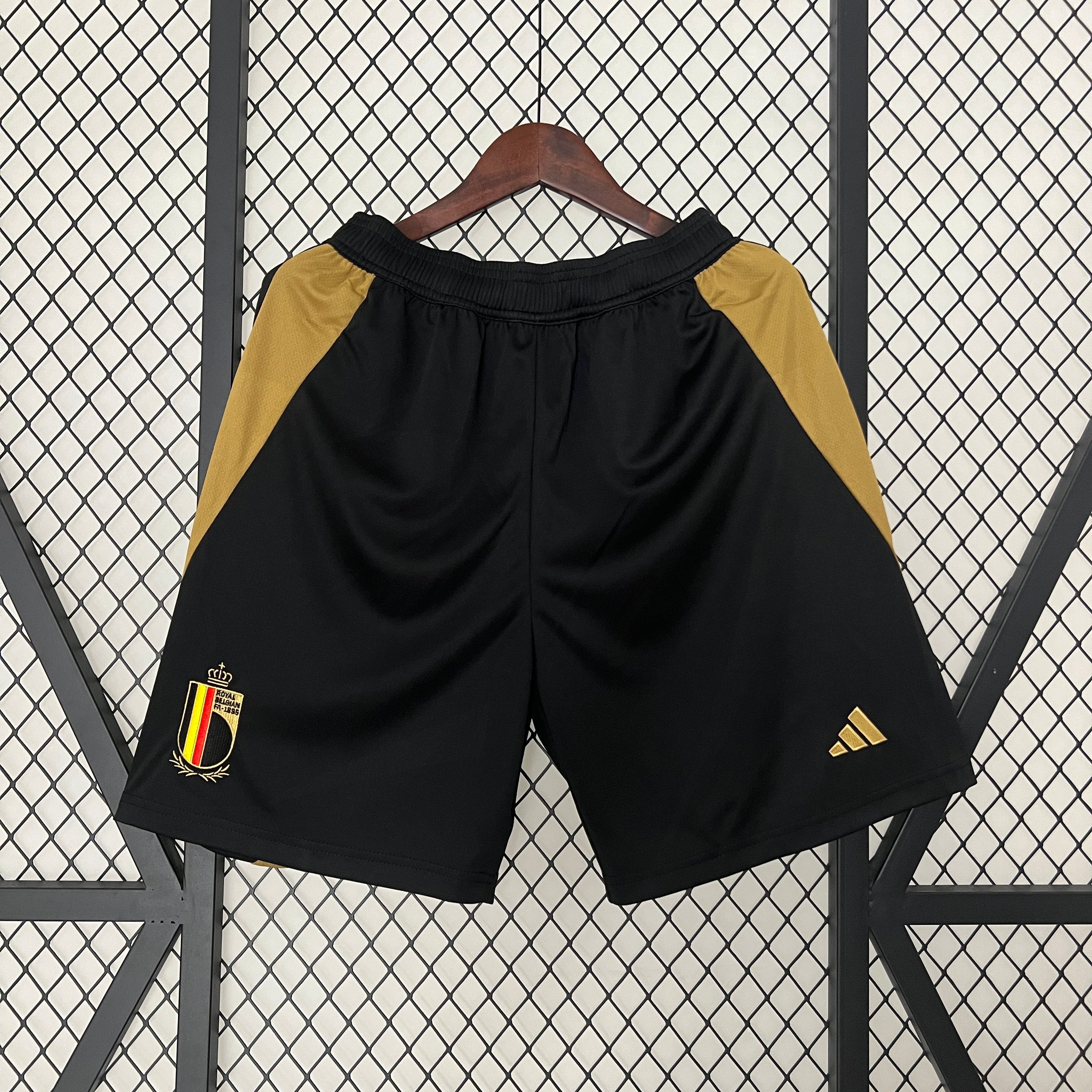 Short Belgique Domicile 2024
